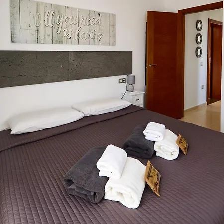 Bella Valen - Lh170 By Now Ltd Playa Blanca (Lanzarote)